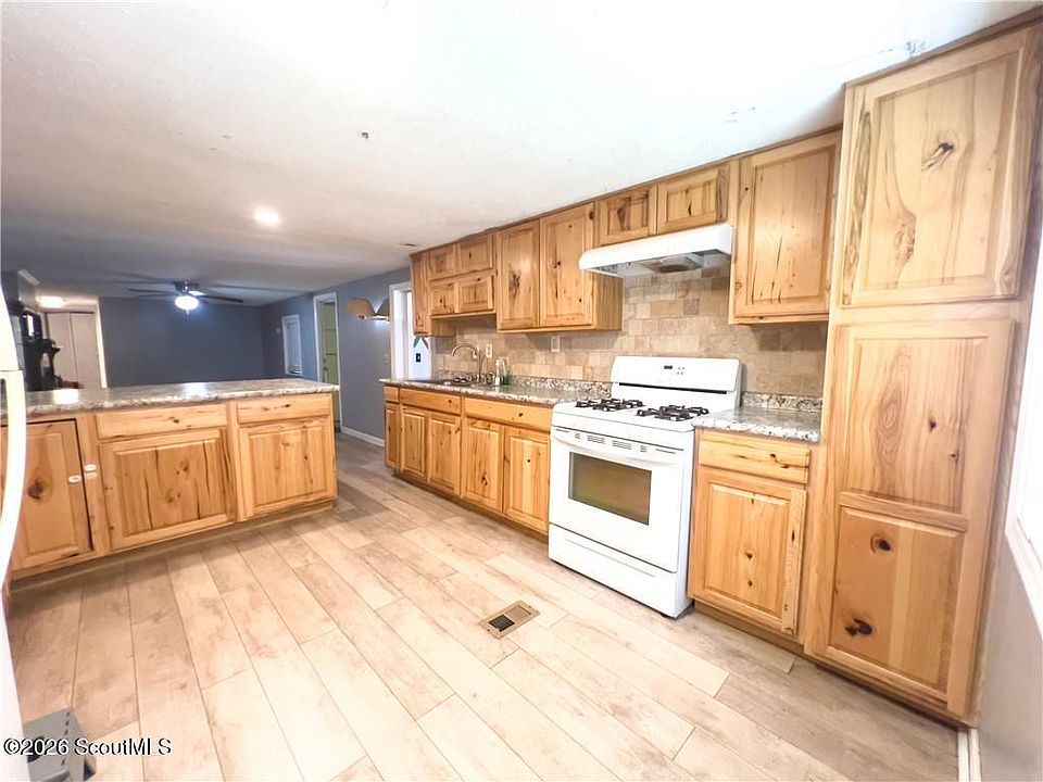 216 Harvey Rd, Brunswick, GA 31525 | MLS #2000193 | Zillow