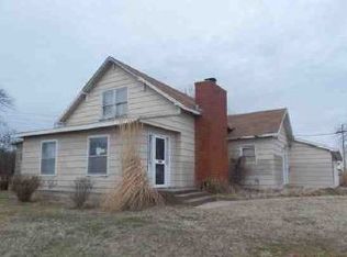 704 Hibbard Dearing, Coffeyville, KS 67337