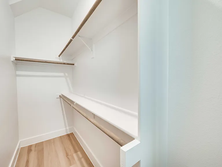 Closet Closet