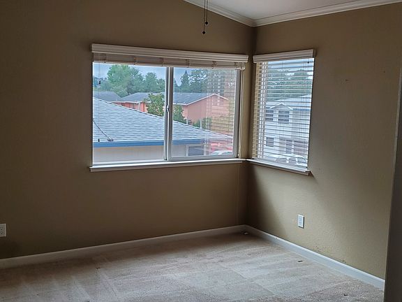 3rd image of 2541 Chesapeake Bay Cir