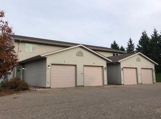 4914 Coventry Ct, Eau Claire, WI 54701