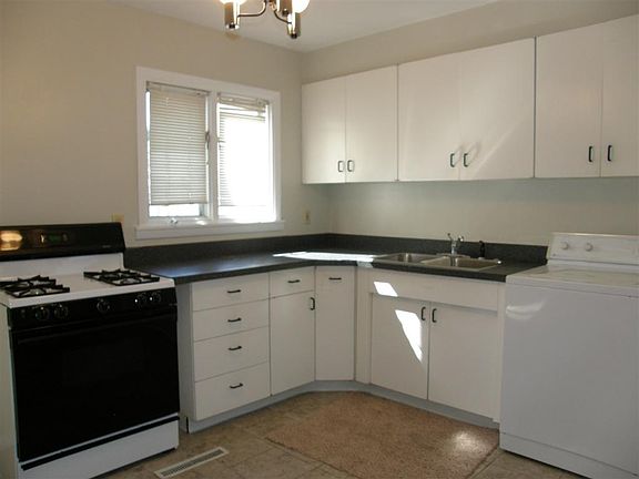 4th image of 4117 Norton Dr