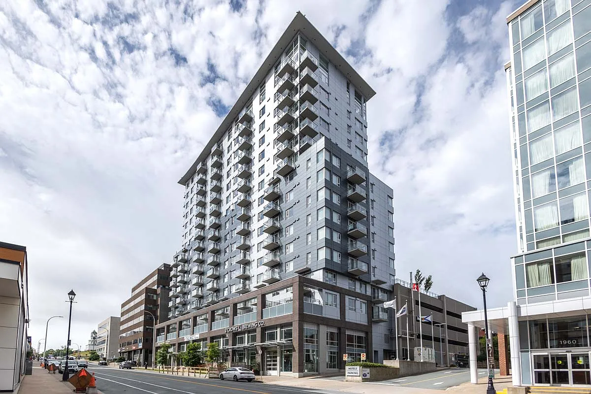 19 Twenty Halifax Apartments — Photo 2