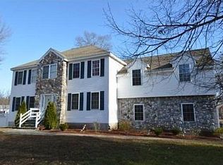 3 Alison Dr, Seabrook, NH 03874