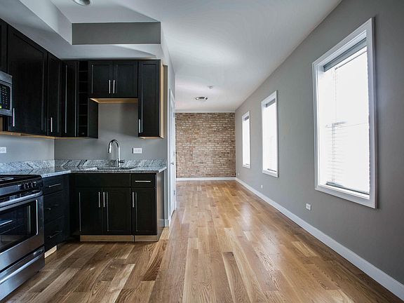 2nd image of 1057 N Homan Ave #2