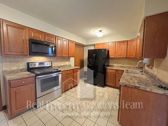 5880 Saranac Dr — Photo 10
