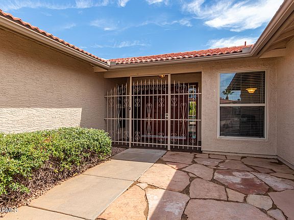 4th image of 25835 S GREENCASTLE Drive