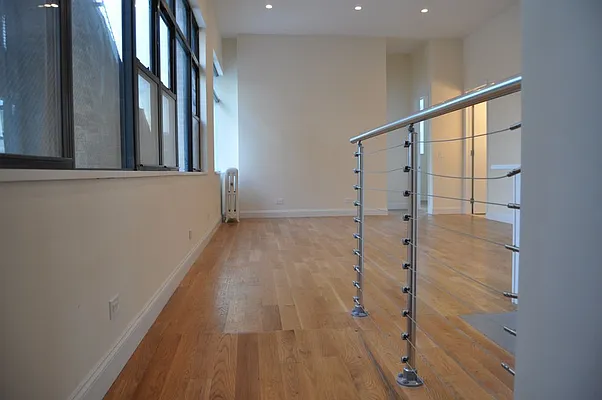 Rented by Sky Management | media 16