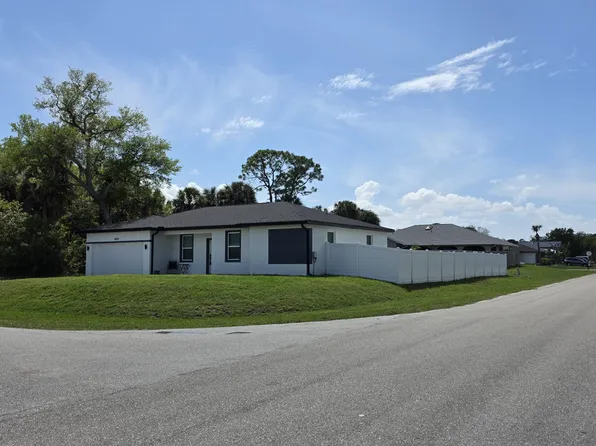 4039 Conestoga St, Port Charlotte, FL 33948