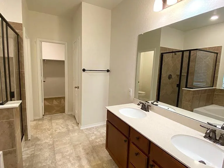 700 Screech Owl Dr — Photo 19