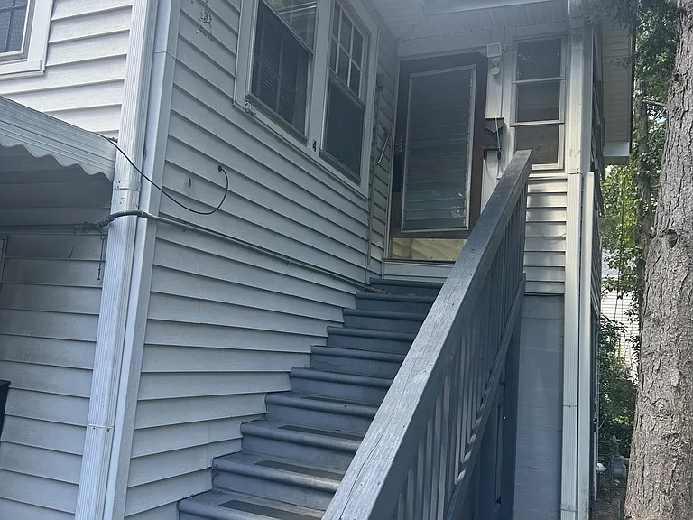114 Brookside Rd #4 — Photo 1