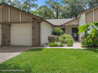 7515 Heather Walk Dr, Weeki Wachee, FL 34613