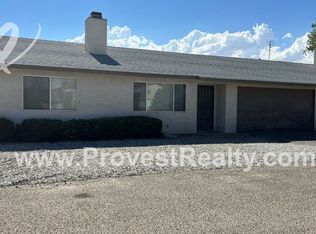 21398 Powhatan Rd #1, Apple Valley, CA 92308