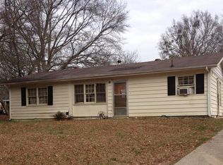 1 Robin Rd, Austell, GA 30168