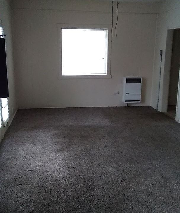 2nd image of 902 Maine Ave APT 1