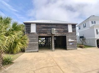 316 Quivira St #3, Dauphin Island, AL 36528