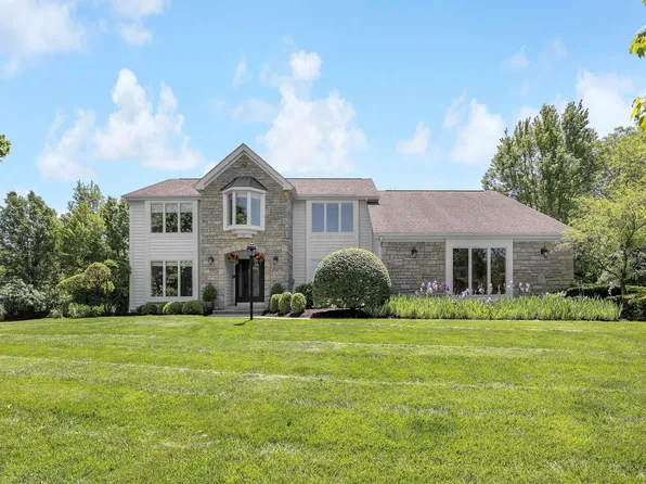 2393 Cove Point Ct, Powell, OH 43065