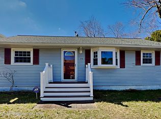 208 McKinley Ct, Brick, NJ 08724