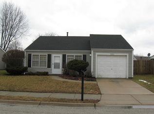 2360 Goldenrod Ct, Aurora, IL 60506