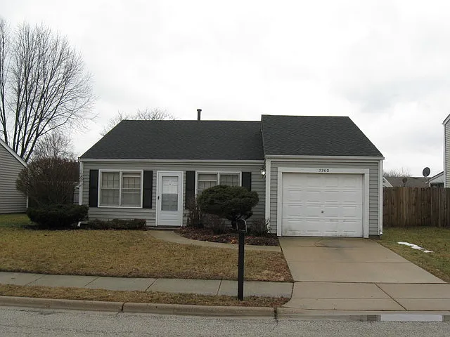 2360 Goldenrod Ct photo 1