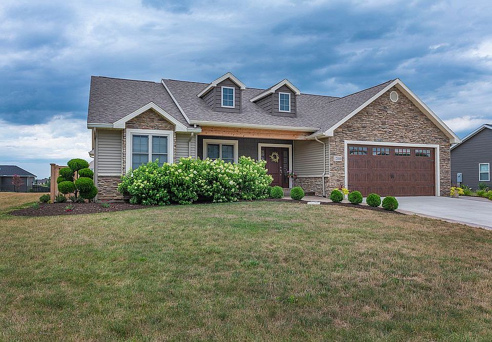 1st image of 12830 Balsam Dr