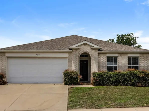 6730 Meadowcrest Dr, Arlington, TX 76002