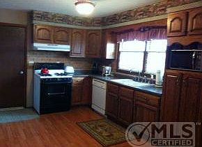 Spacious Kitchen