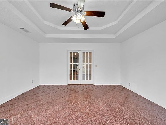 4th image of 153 Wheehaw Rd