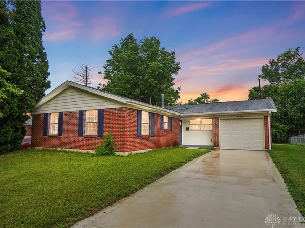 4605 College View Dr, Dayton, OH 45417