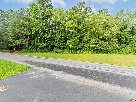 5th image of 12273 W Oaks Dr