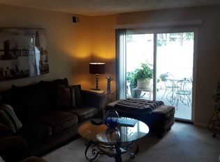 1504 La Fontenay Ct, Louisville, KY 40223