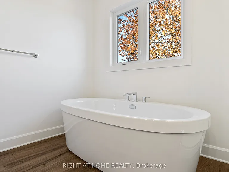 2 Welch Ct — Photo 17