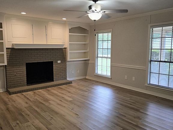 3rd image of 205 Casa Grande Dr