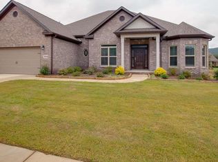 3014 Chimney Cove Cir, Brownsboro, AL 35741