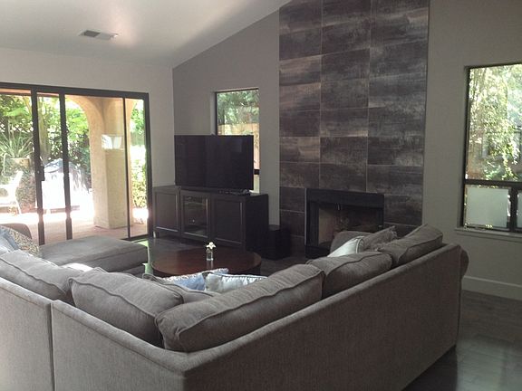 2nd image of 452 La Quinta Ln