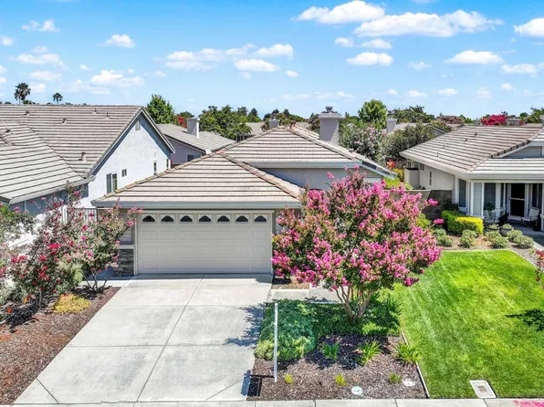 206 Heirloom Court, Vacaville, CA 95687