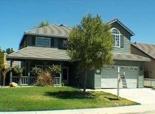 1914 Davis Dr, Los Banos, CA 93635