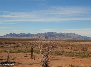 1965 Nike Air Rd, Chaparral, NM 88081