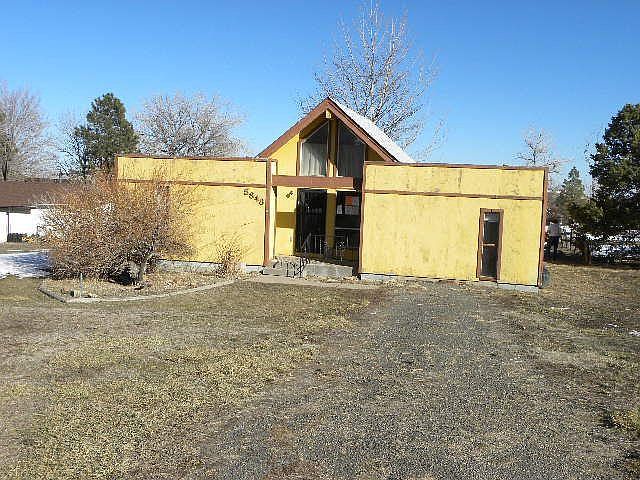 1st image of 5848 Lakeview Ln