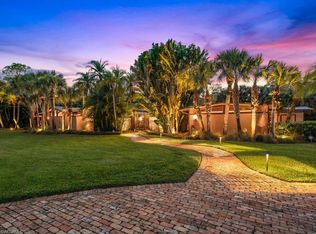 123 East Ave, Naples, FL 34108