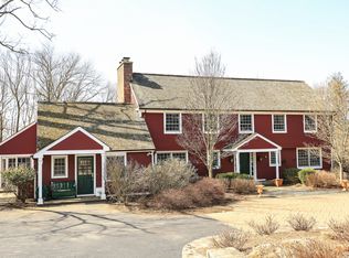 1365 Baptist Church Rd, Yorktown Heights, NY 10598