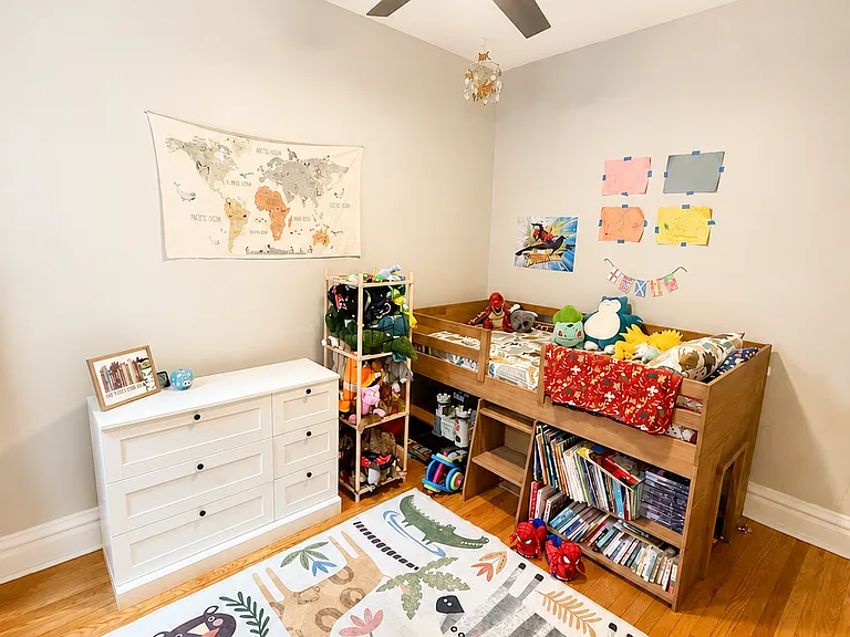 1425 W School St #2 — Photo 8