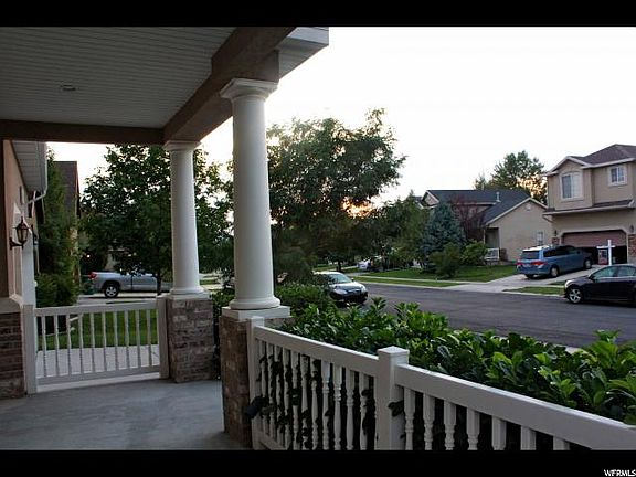 3rd image of 4041 W Valderrama