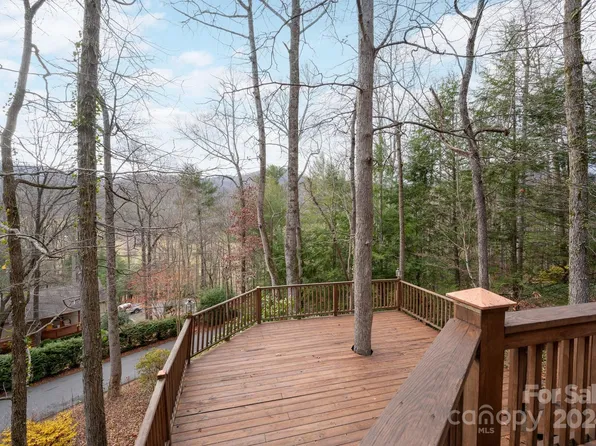 106 Buffalo Trl, Asheville, NC 28805