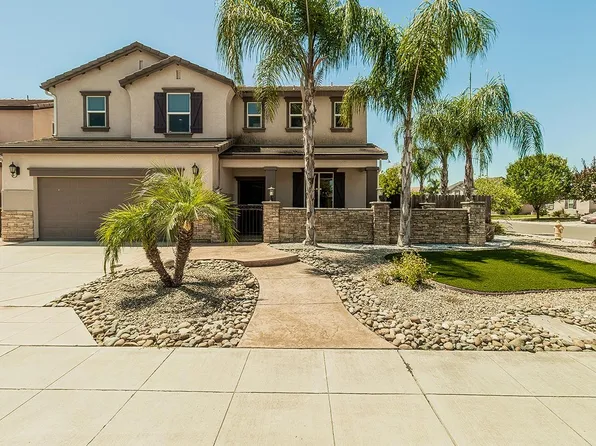 1348 Paseo Del Mar Pkwy, Madera, CA 93638