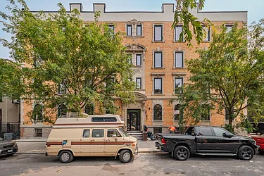 Rented by Space Link Realty