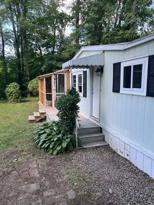 1032 N Main St #5, Dayville, CT, 06241