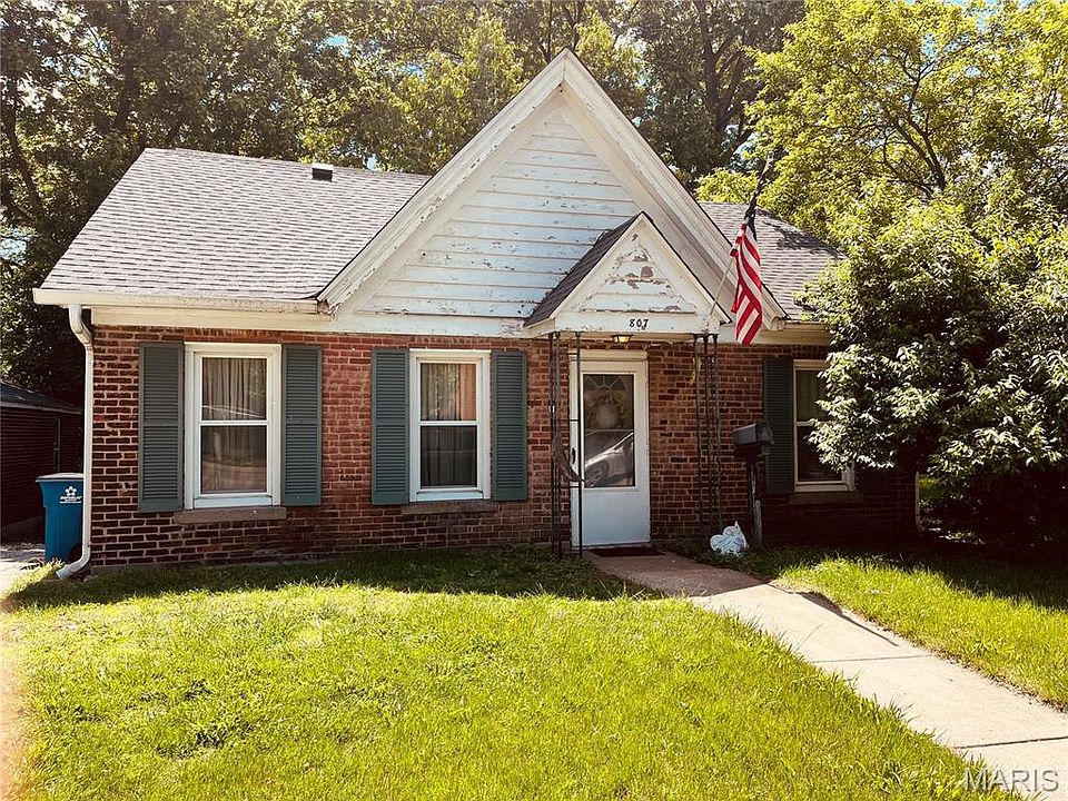 1st image of 807 College Ave