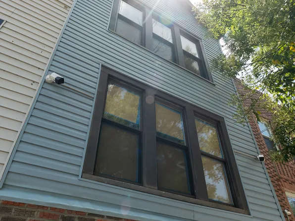 9728 Flatlands Avenue image 2 of 40