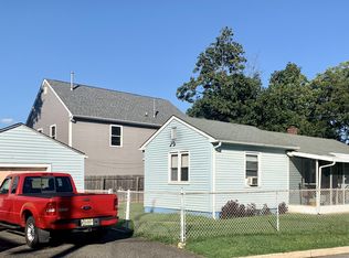 732 Prospect Ave, Keyport, NJ 07735